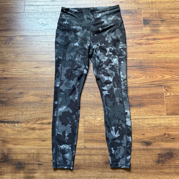 RBX Pants - RBX Women’s Black/Gray Floral Full Length High Waisted Leggings Size Medium NWT